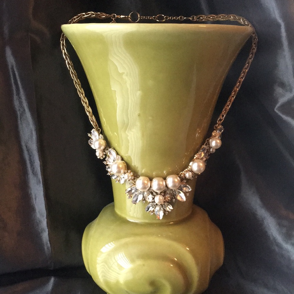 Banana Republic necklace